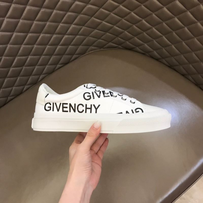 Givenchy Sneakers